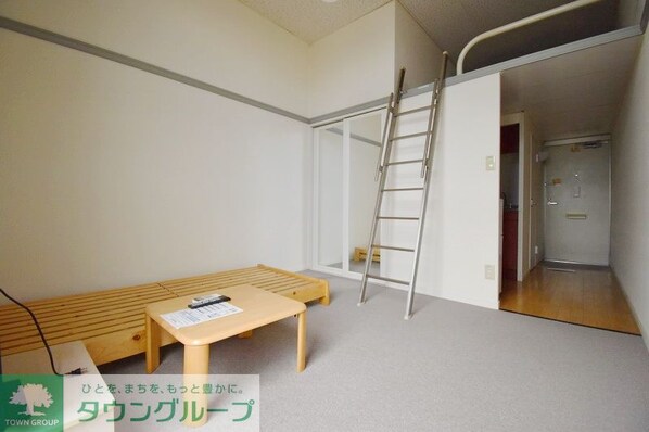 レオパレスゴールデンピラの物件内観写真